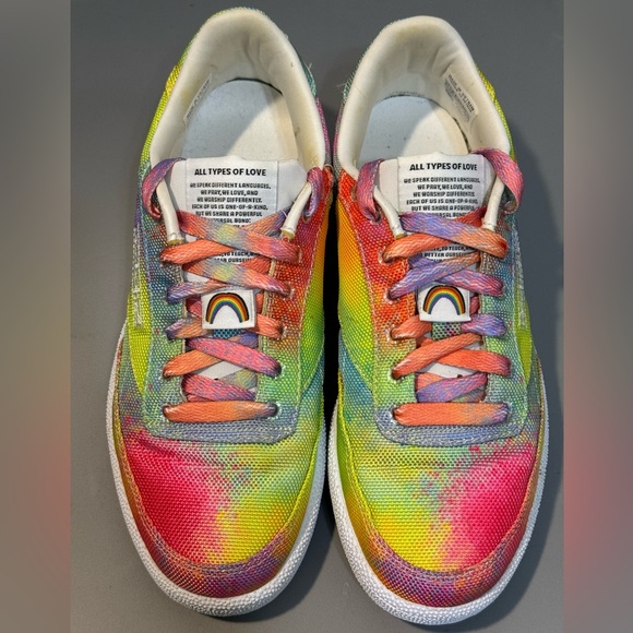 Reebok Club C 85 "All Types of Love" (2020) - Picture 3 of 7